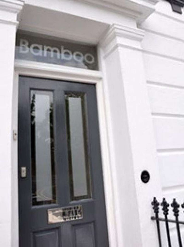 Bamboo Guesthouse Exterior - Victorian Building